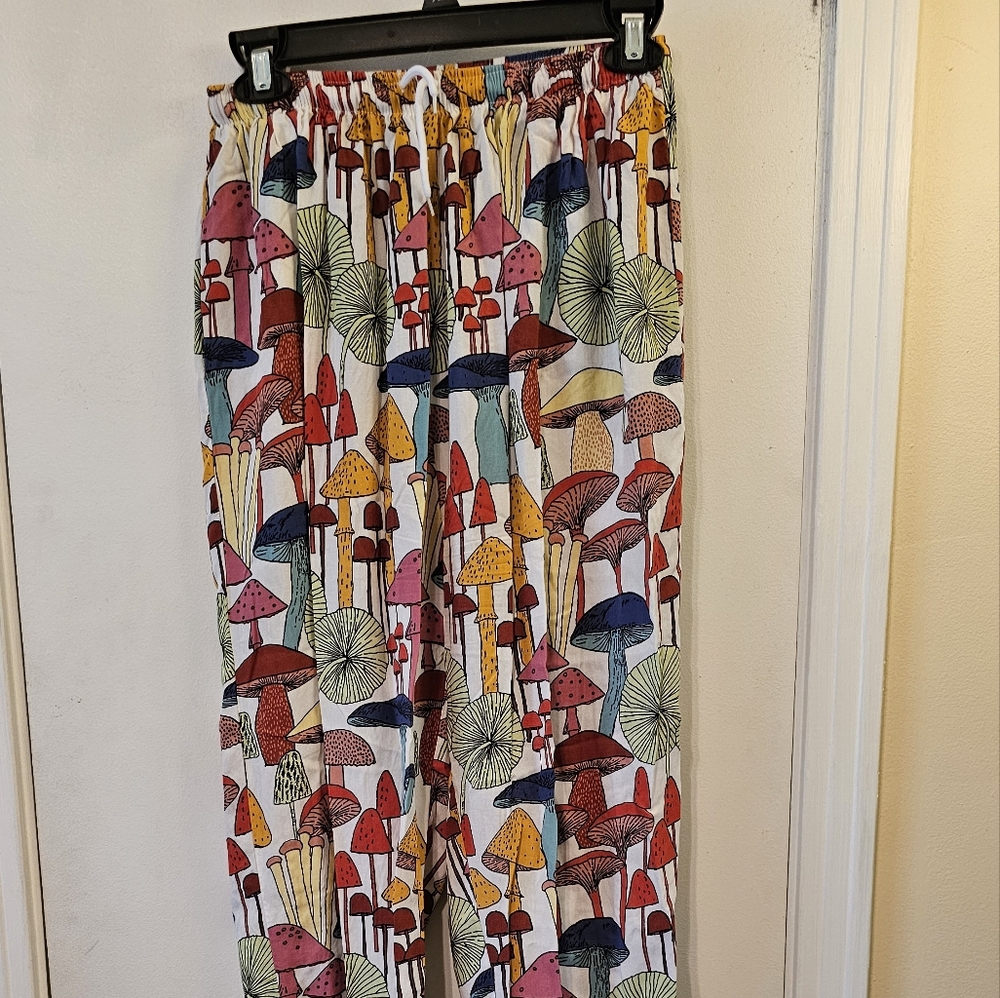 Brand LaSoul Mushroom Pants Woman's Size Medium